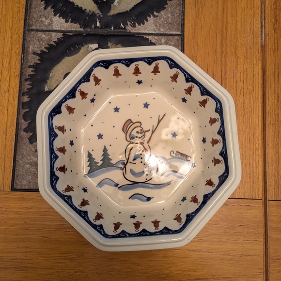 Polish Pottery Octagon Snowman Christmas Bowl - Picture 1 of 5